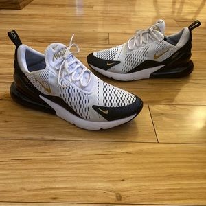 Nike Air Max 270 size 12